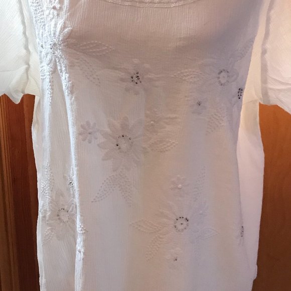 Alfred Dunner White Short Sleeve Woman's Top - Picture 12 of 14
